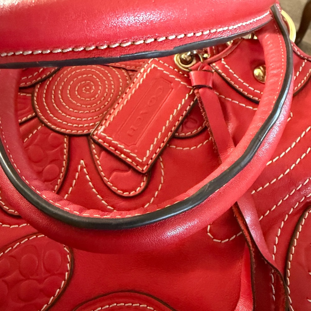 Coach Limited Edition Large Floral Bleeker Shoulder Bag - Picture 4 of 8